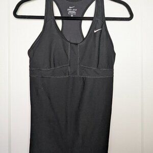 ✨ Nike Dri-Fit Black Sports Tank w/ Built-In Bra (Size M) 🖤